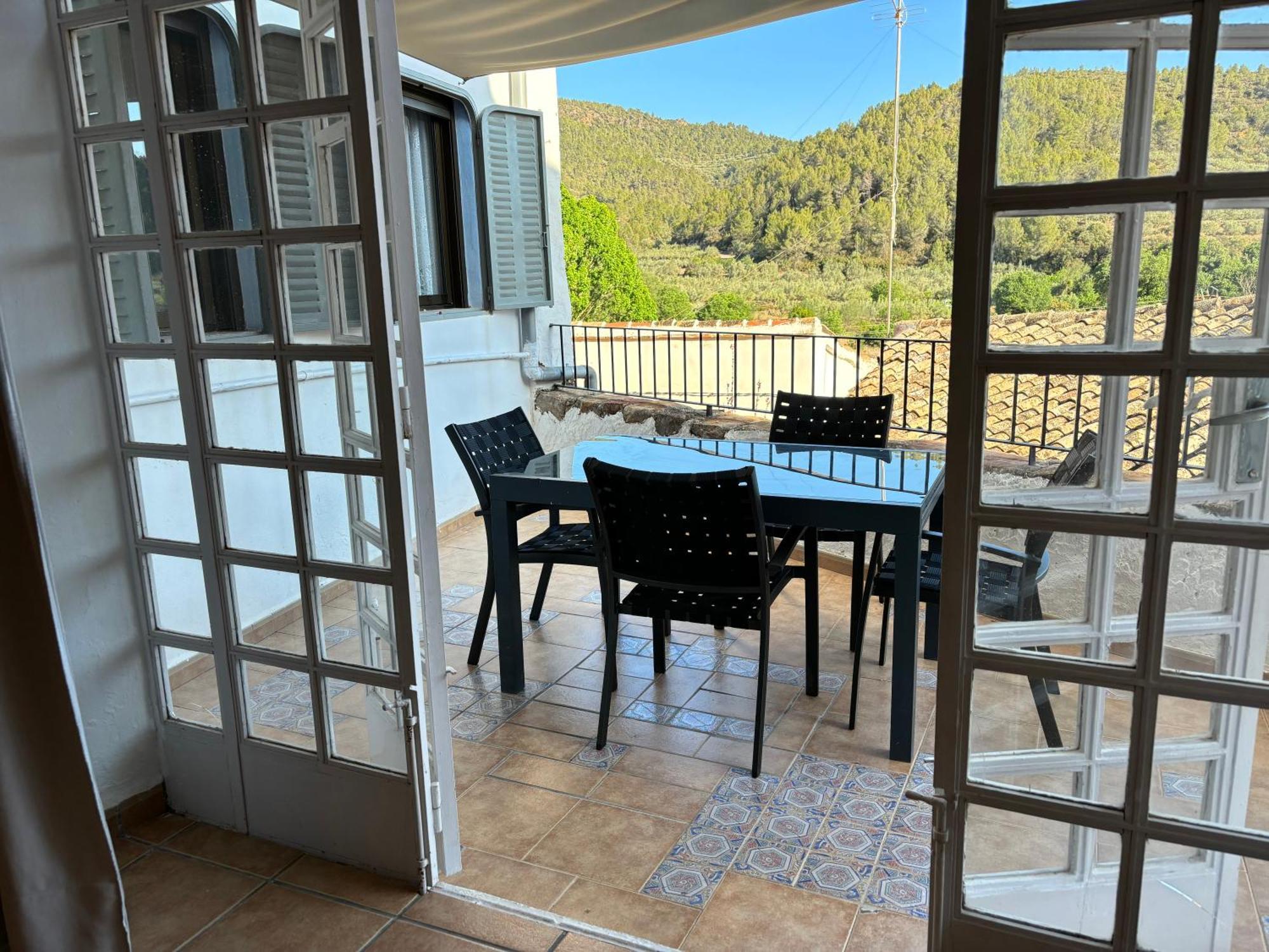 Piso En Vall De Almonacid Con Vistas, Aire Acondicionado, Wifi Y Smart Tv Екстериор снимка